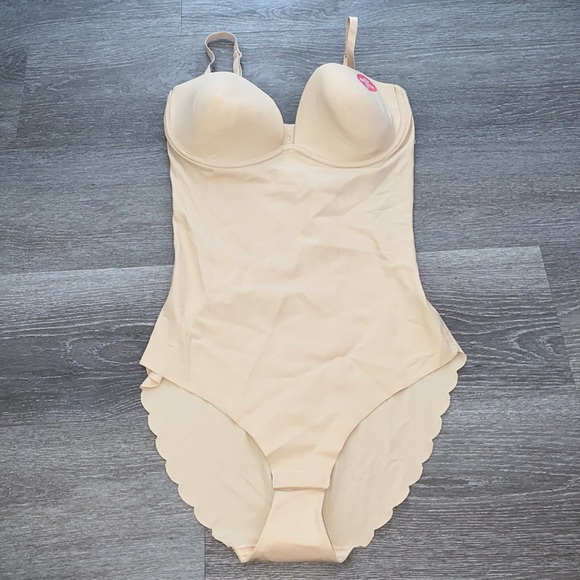 Secret possessions new size 36C, - Picture 2 of 6